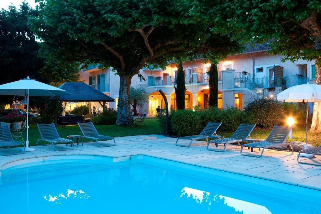 Logis Auberge Saint Simond Εξ Λε Μπαν Εξωτερικό φωτογραφία