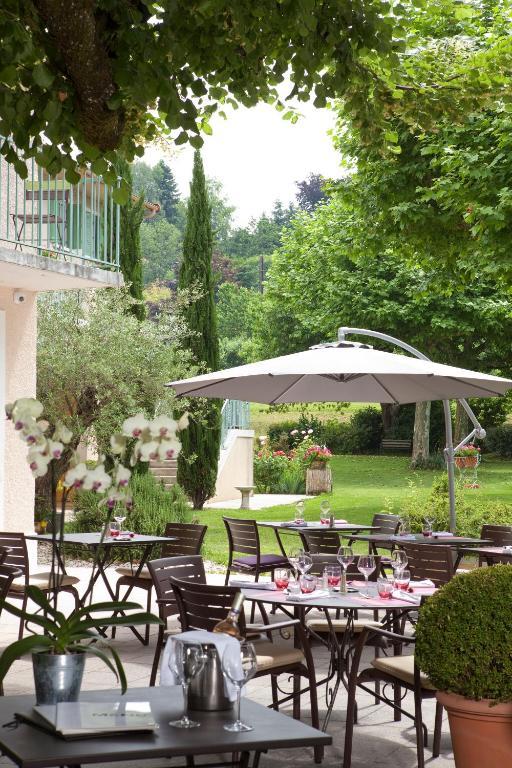 Logis Auberge Saint Simond Εξ Λε Μπαν Εξωτερικό φωτογραφία