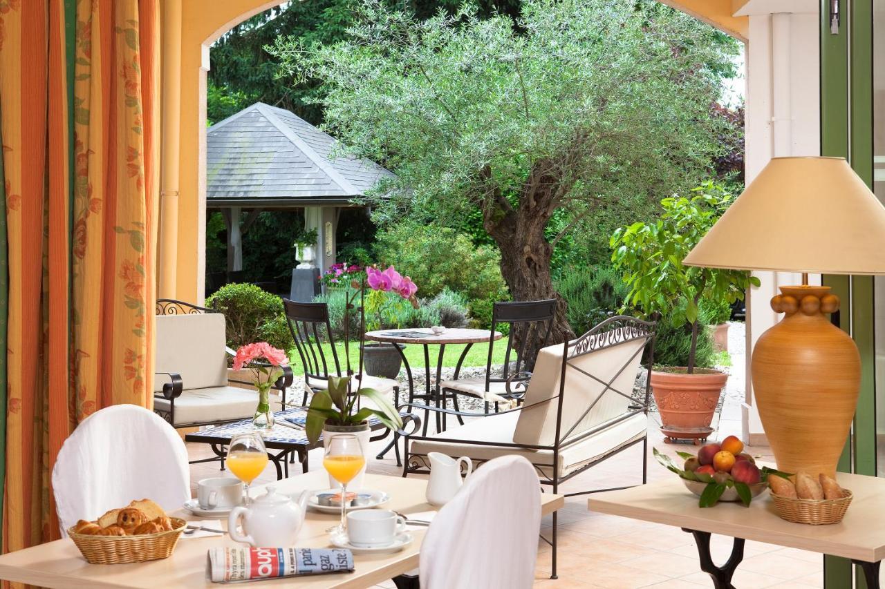Logis Auberge Saint Simond Εξ Λε Μπαν Εξωτερικό φωτογραφία