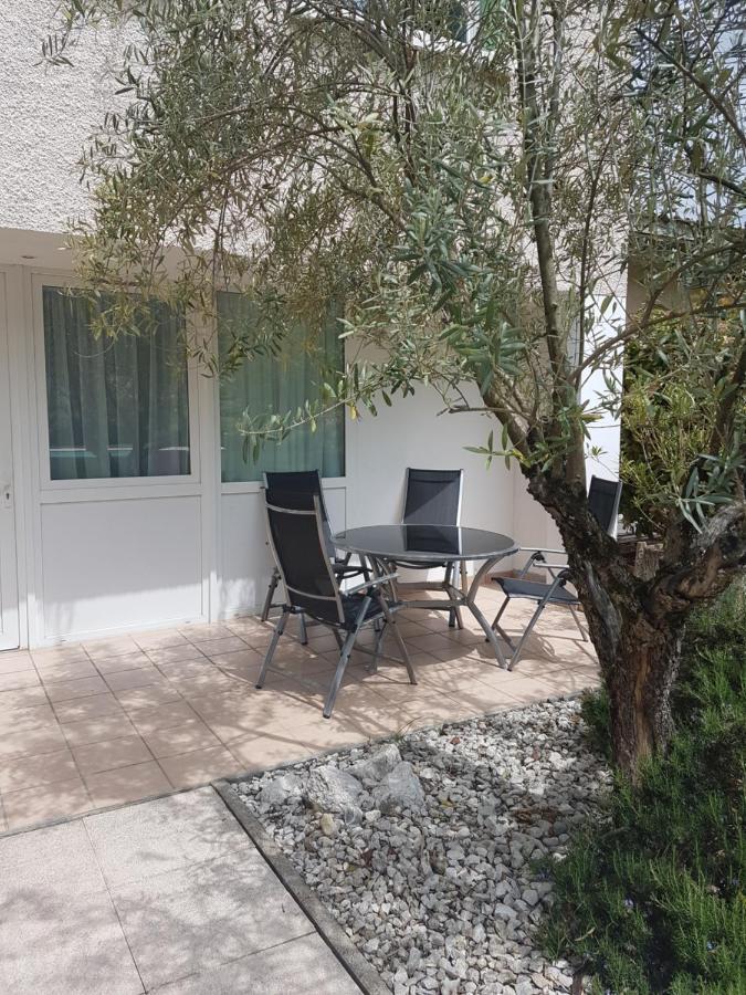 Logis Auberge Saint Simond Εξ Λε Μπαν Εξωτερικό φωτογραφία